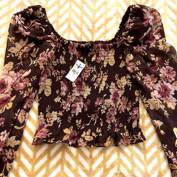 NWT Express Floral Square Neck Smocked Body Top Size XS Fall Season - Picture 2 of 8
